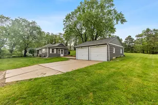 855 Johnson St, Marne, MI 49435 - Photo 4
