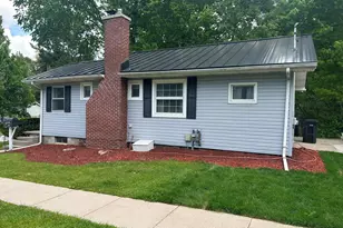 502 E South St, Hastings, MI 49058 - Photo 2