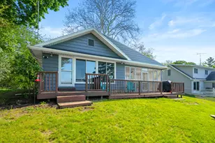 12579 Crystal Lake Dr, Cement City, MI 49233 - Photo 52