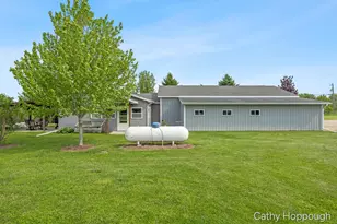 6521 Clinton Trail, Clarksville, MI 48815 - Photo 56
