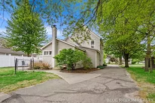 130 W Cherry St, Wayland, MI 49348 - Photo 52