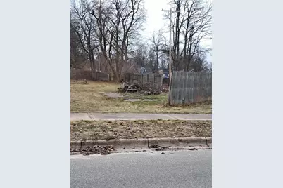 939 Sundberg Street, Cadillac, MI 49601 - Photo 6