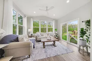 101 Beddingham Ct, Saline, MI 48176 - Photo 6