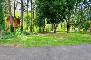 1346 W Marquette Woods Rd, Saint Joseph, MI 49085 - Photo 72