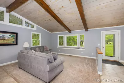 6610 Riga Avenue NE, Rockford, MI 49341 - Photo 6