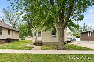 354 W 21st St, Holland, MI 49423 - Photo 26
