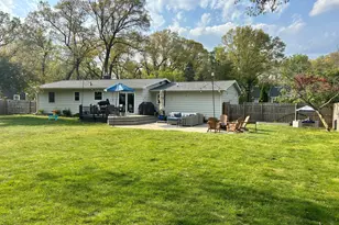 2002 Garret Dr NE, Grand Rapids, MI 49525 - Photo 40