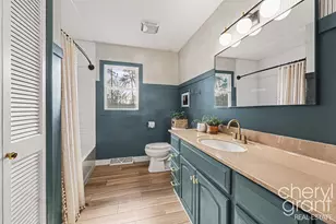 2002 Garret Dr NE, Grand Rapids, MI 49525 - Photo 20