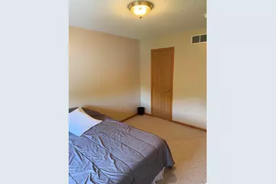 8876 Swancrest Drive, Saginaw, MI 48609 - Photo 40