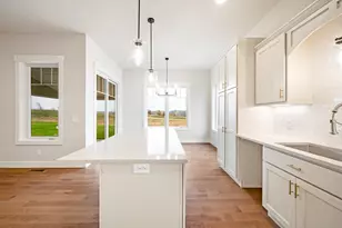 2560 Noellyn Dr, Berrien Springs, MI 49103 - Photo 14
