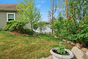 51509 Summit St, Paw Paw, MI 49079 - Photo 30