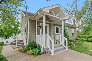 51509 Summit St, Paw Paw, MI 49079 - Photo 1
