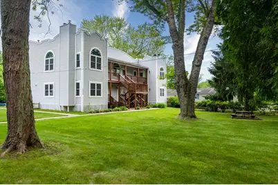 7374 North Shore Drive #17, South Haven, MI 49090 - Photo 2