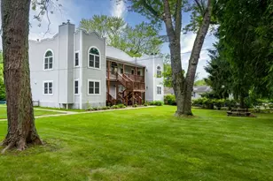 7374 N Shore Dr, South Haven, MI 49090 - Photo 2
