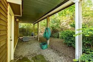 628 3rd St, Ann Arbor, MI 48103 - Photo 92