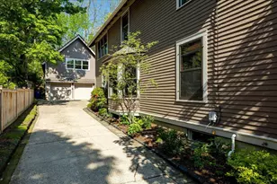 628 3rd St, Ann Arbor, MI 48103 - Photo 86