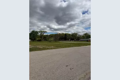 3974 E Apple Avenue, Muskegon, MI 49442 - Photo 6
