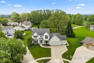 5486 Sand Dune Ct SW, Wyoming, MI 49418 - Photo 2