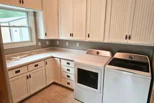 11287 Ullrey Dr, Vicksburg, MI 49097 - Photo 16
