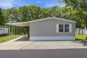 140 Tamarack Ave NE, Cedar Springs, MI 49319 - Photo 4