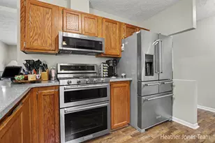 9887 Baker Rd, Greenville, MI 48838 - Photo 4