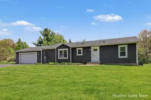 9887 Baker Rd, Greenville, MI 48838 - Photo 32