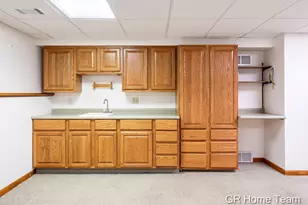 16296 Red Pine Ct, Holland, MI 49424 - Photo 50