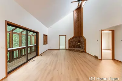 16296 Red Pine Court, Holland, MI 49424 - Photo 12