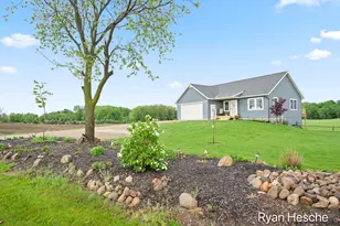 10591 Hastings Rd, Clarksville, MI 48815 - Photo 26