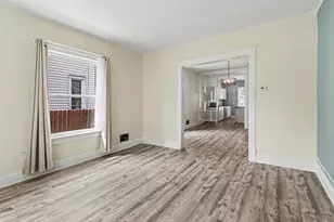 603 N Rowe St, Ludington, MI 49431 - Photo 6