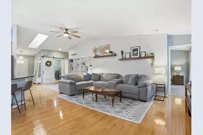 9960 Tioga Court, Pinckney, MI 48169 - Photo 10