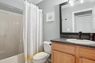 9960 Tioga Ct, Pinckney, MI 48169 - Photo 24