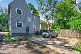 242 W High St, Jackson, MI 49203 - Photo 40