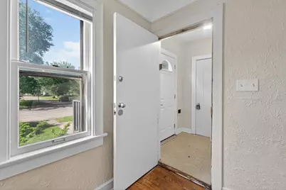 242 W High Street, Jackson, MI 49203 - Photo 8