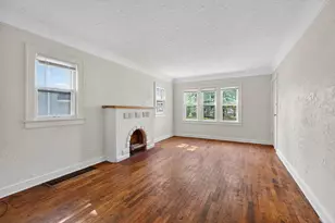 242 W High St, Jackson, MI 49203 - Photo 14