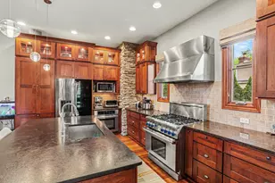 1523 Villa Rd, Birmingham, MI 48009 - Photo 4