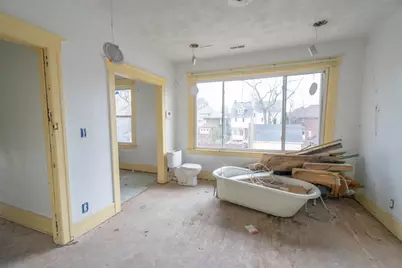 2439 Maxwell Street, Detroit, MI 48214 - Photo 14