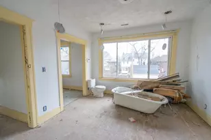 2439 Maxwell St, Detroit, MI 48214 - Photo 14