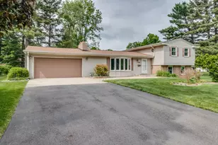 359 S Hills Dr, Battle Creek, MI 49015 - Photo 18