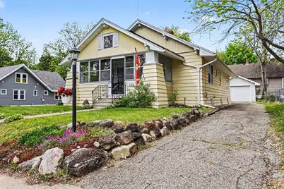105 N Broad Street, Battle Creek, MI 49017 - Photo 1