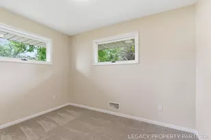 10625 Riley St, Zeeland, MI 49464 - Photo 24