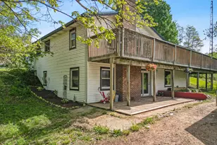 1674 W 104th St, Grant, MI 49327 - Photo 8
