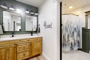 2431 Pritchard Dr, Niles, MI 49120 - Photo 8