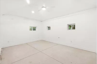 39 W Elza Avenue, Hazel Park, MI 48030 - Photo 22