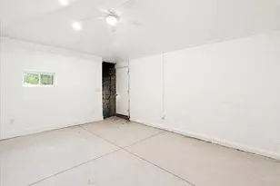 39 W Elza Ave, Hazel Park, MI 48030 - Photo 18