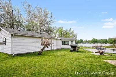 10041 Neil Drive, Six Lakes, MI 48886 - Photo 20
