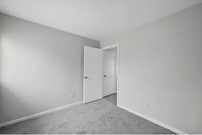 2245 S Commerce Road, Wolverine Lake, MI 48390 - Photo 20