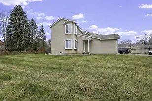 2245 S Commerce Rd, Wolverine Lake, MI 48390 - Photo 6