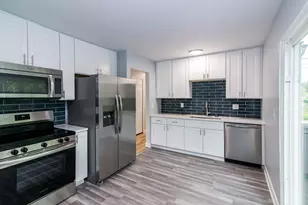 2341 Brooktree Ct, Ypsilanti, MI 48198 - Photo 8