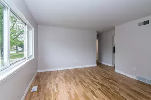 2341 Brooktree Ct, Ypsilanti, MI 48198 - Photo 6